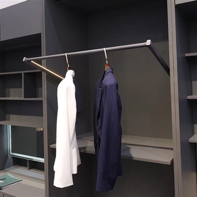 Внутренняя система для подъема штанг для одежды